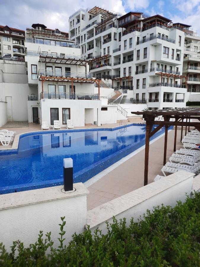Byala Vista Cliff Apartments Ngoại thất bức ảnh
